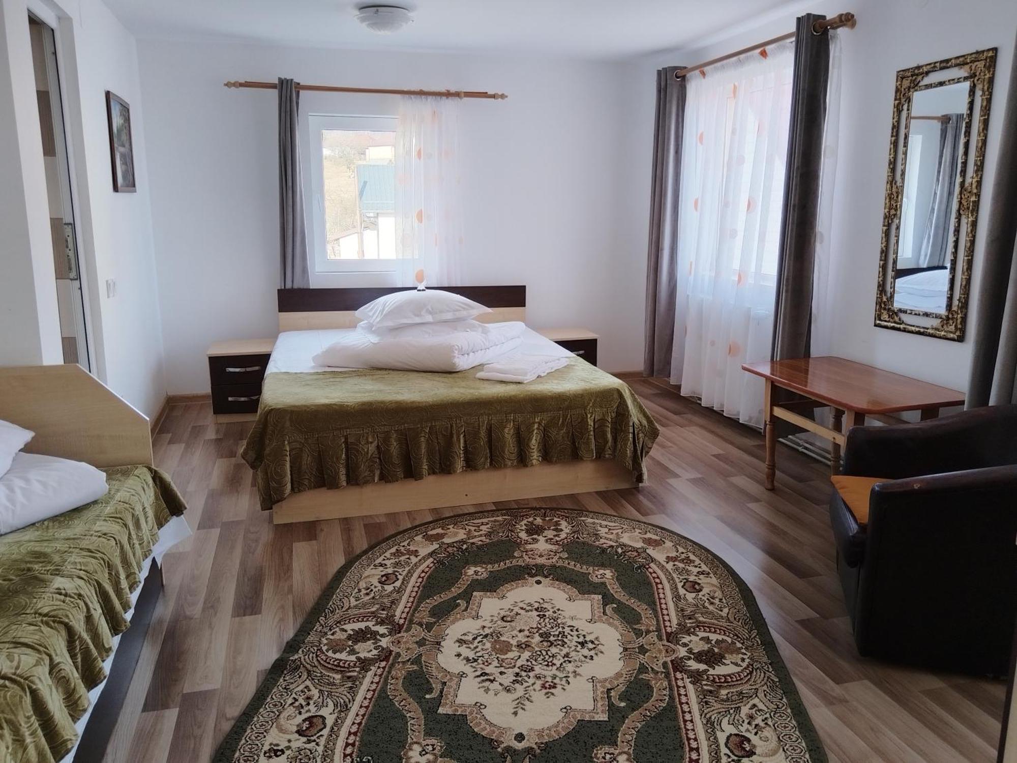Garofita Pietrei Craiului Hotel Peştera Екстериор снимка